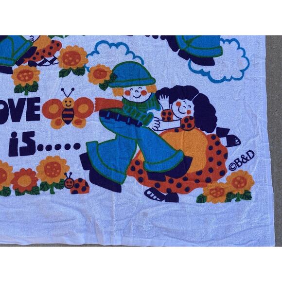 Vintage 70s B&D Groovy Hippie Beach Towel Wall Hanging "Love Is" 100% Cotton Sun - Picture 4 of 10